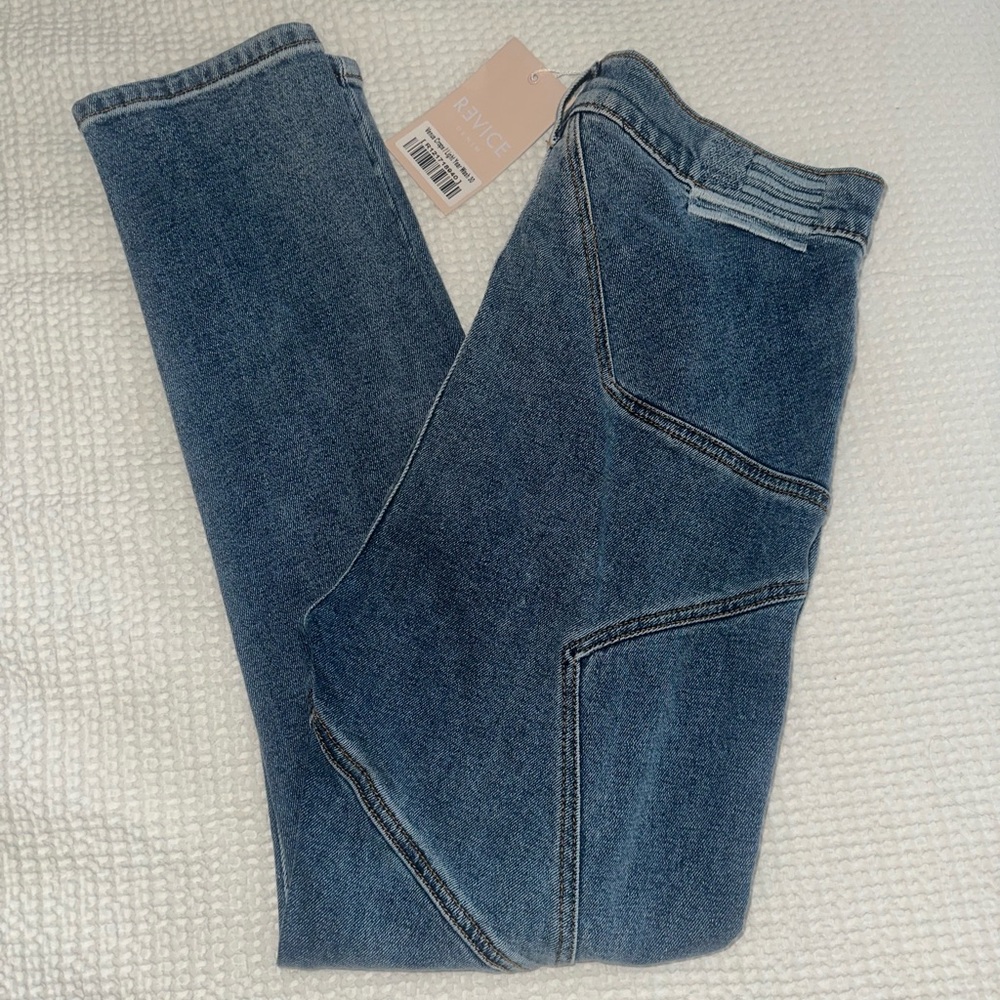 NWT Venice High Rise Straight Leg Jean